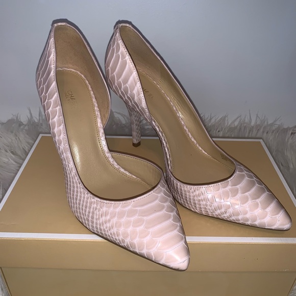 MICHAEL Michael Kors Shoes - Michael Kors Soft Pink Snakeskin Print Heels